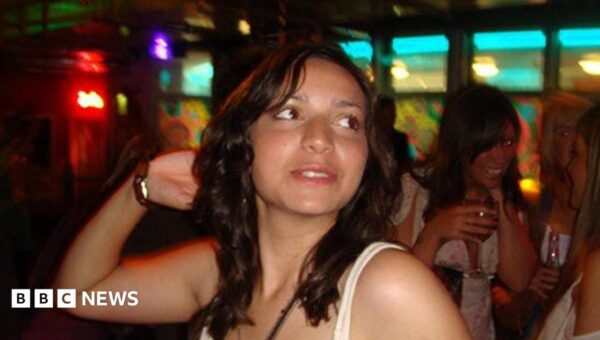 Meredith Kercher’s sister criticises Amanda Knox’s Edinburgh comedy show