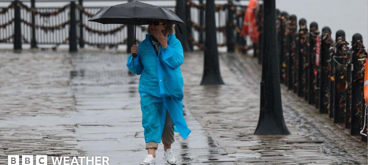 Bank holiday weekend to see more thunderstorms and rain