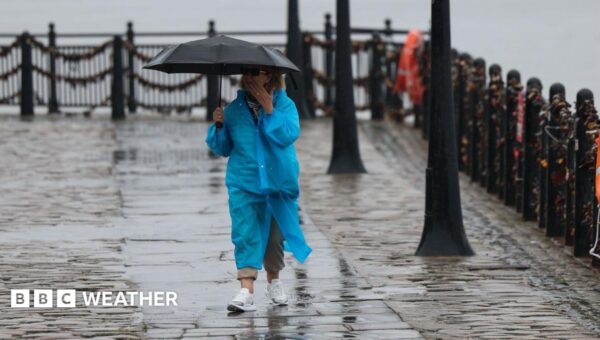 Bank holiday weekend to see more thunderstorms and rain