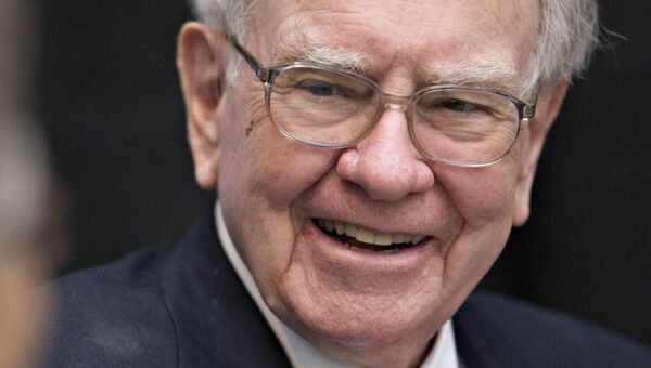 What Berkshire's huge wager on Alphabet says about Warren Buffett's post-CEO role