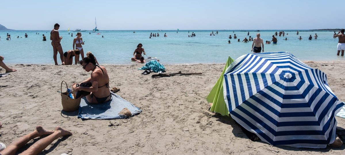 The AI race is moving fast. What does that mean for employees' summer vacation?