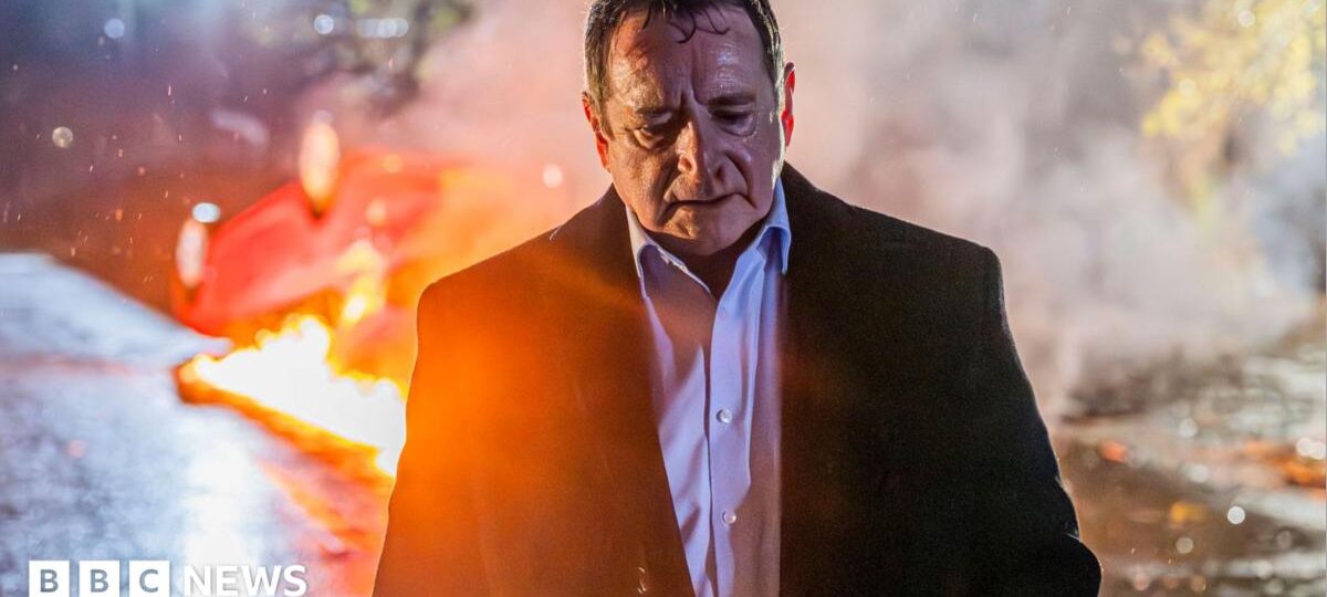 Hints of fiery finale for last ever episode of River City