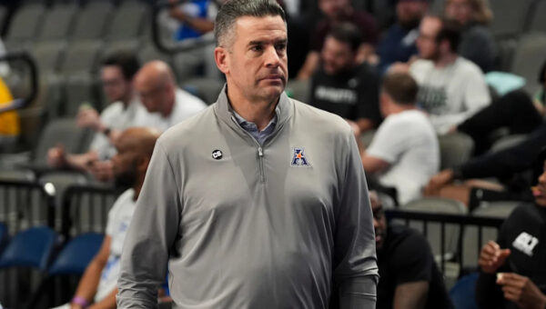 American Conference bans NFL, NBA, pro players from returning to college