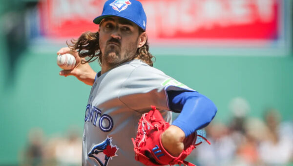 Blue Jays reportedly trade Kevin Gausman to Cubs