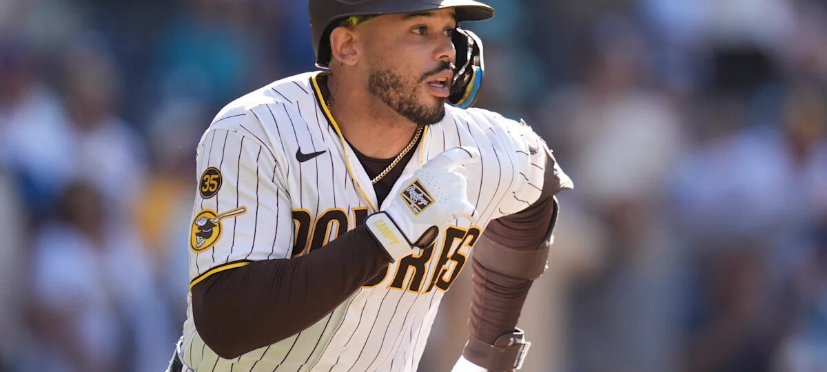 Padres win 4-3 in 11 innings to sweep MLB-leading Brewers