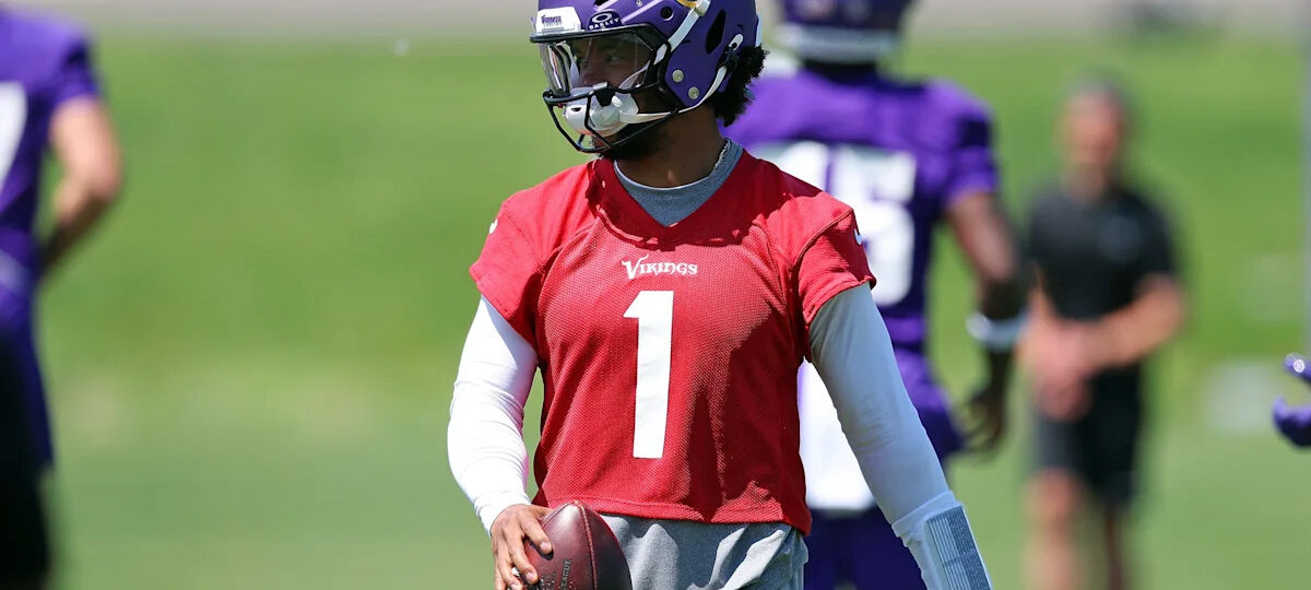 PFF ranks Kyler Murray among other starting quarterbacks