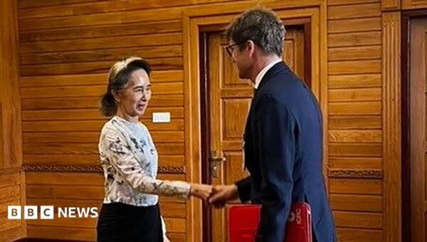 Aung San Suu Kyi appears healthy in first confirmed outside contact for 2.5 years