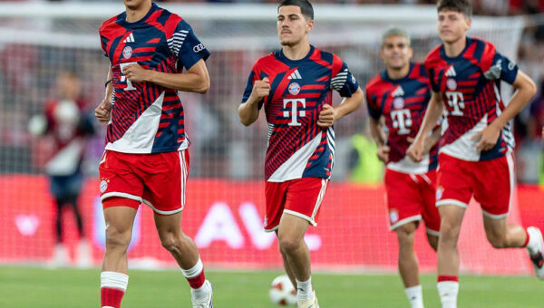 In Hong Kong style! Bayern give home shirt a fresh redesign