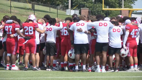 College football player MicahJo Barnett dies shortly after scoring touchdown