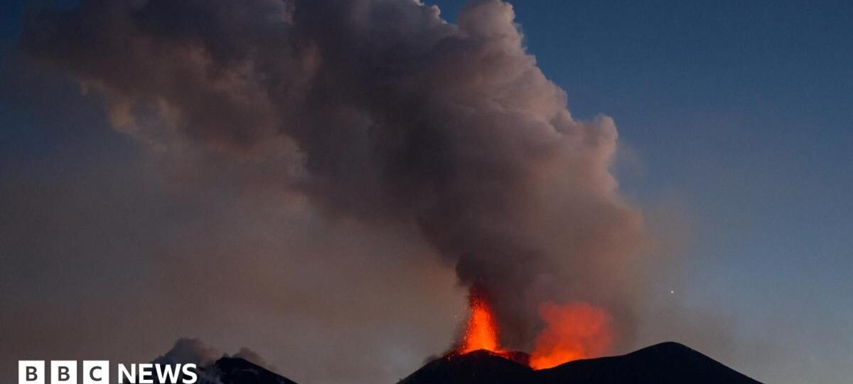 US hiker dies after being struck by lightning on Mount Etna