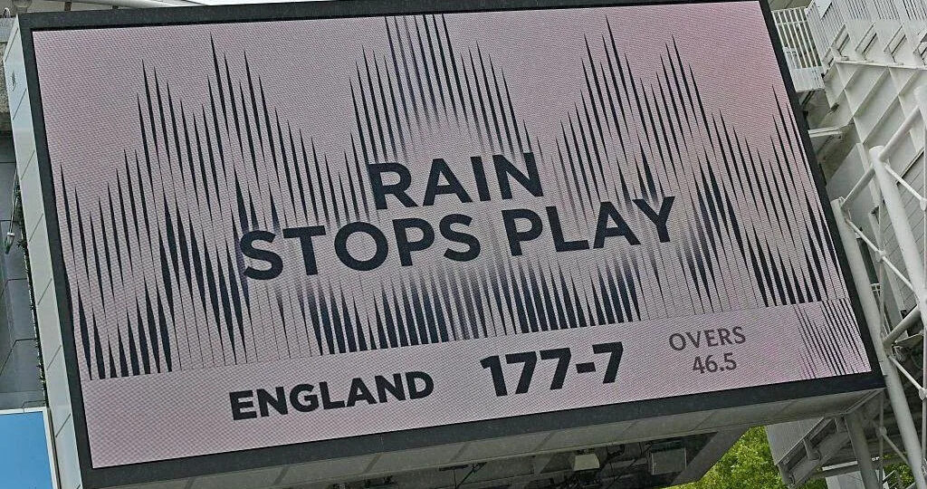 Decision to curtail play at Lord's 'a joke' - Hussain