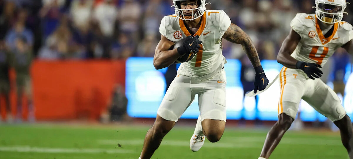 Alec Abeln talks second year jump for tight end DaSaahn Brame