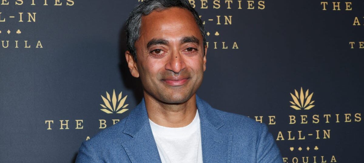 Silicon Valley's latest meme obsession: A years-old picture of Chamath Palihapitiya in a chunky turtleneck