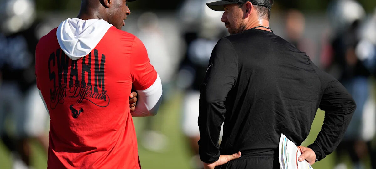 A full-circle Texans-Raiders joint practice as Ryans reunites with Gary and Klint Kubiak