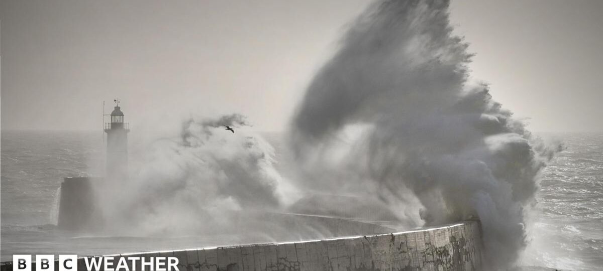 Stormy autumn, cold winter - how might El Niño affect the UK weather?