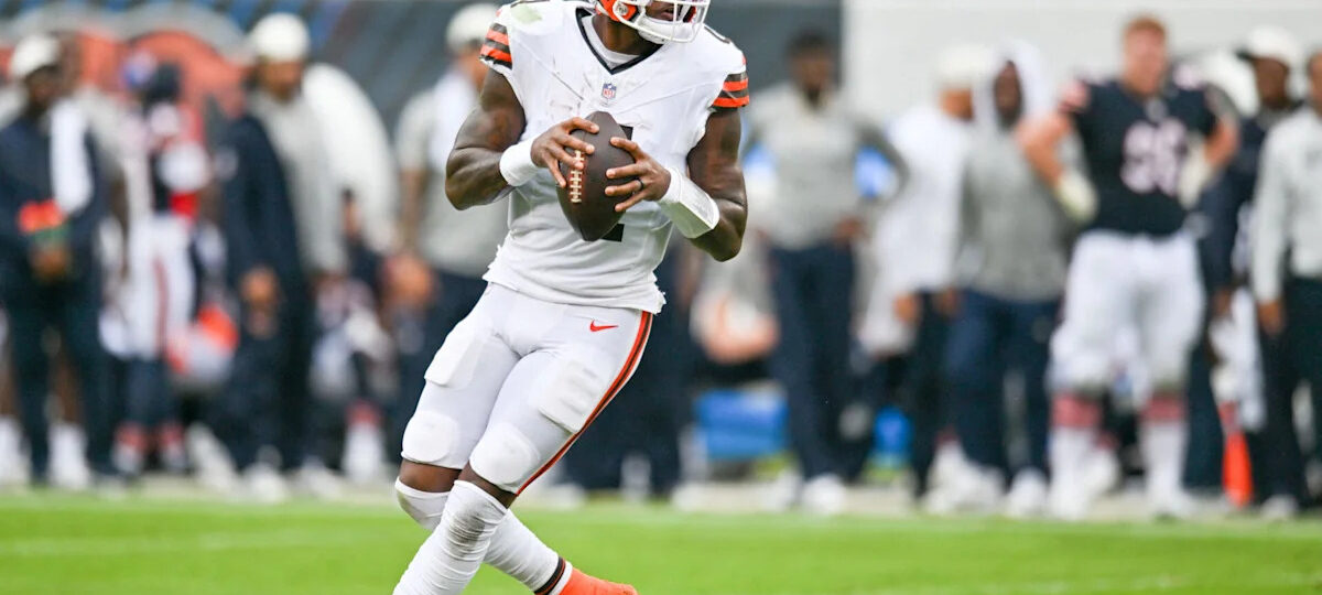 Angry Browns fan protests Deshaun Watson move by vandalizing Jim Brown statue