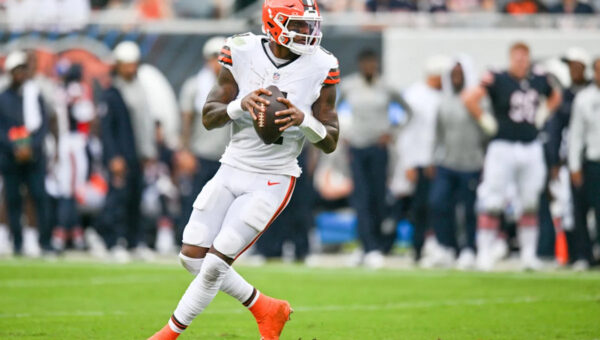 Angry Browns fan protests Deshaun Watson move by vandalizing Jim Brown statue