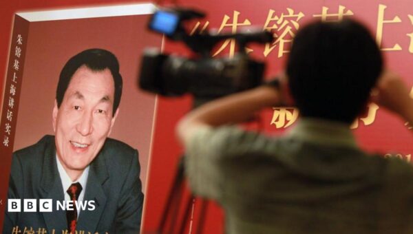 China censors public mourning as it holds former premier’s funeral