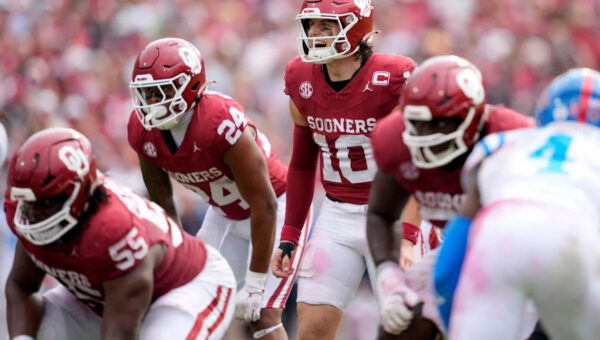 Oklahoma Sooners name starting center, release depth chart for UTEP