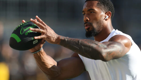 Intercepted? Jets notch first INT in 364 days during preseason game vs. Steelers