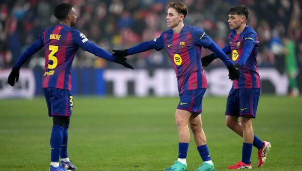 Watch: Barcelona squad play out 1-1 training ground draw