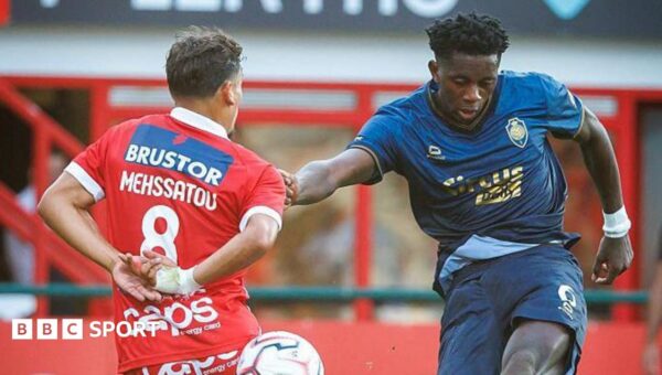 Sunderland sign Ahoka from Royal Antwerp