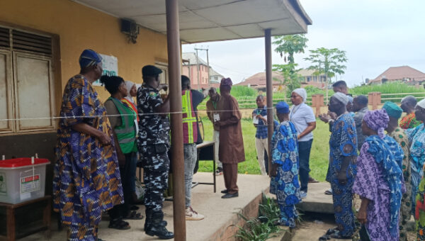 Osun Decides: Accord Party agent raises alarm as unknown persons monitor, video voters at polling unit