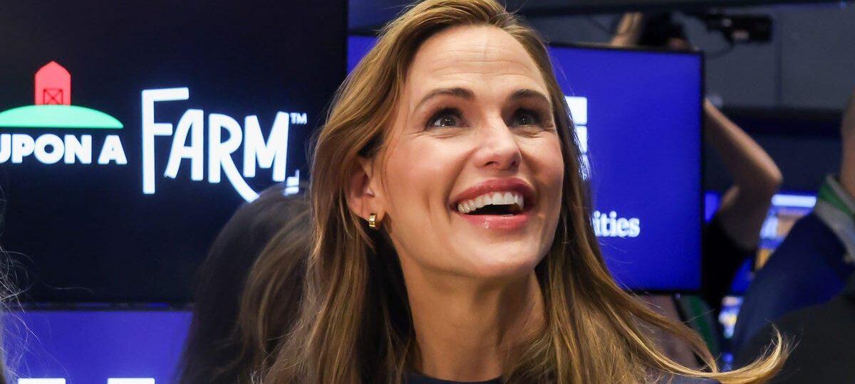 Jennifer Garner says she panicked about money after her divorce. It inspired her career pivot at 45.