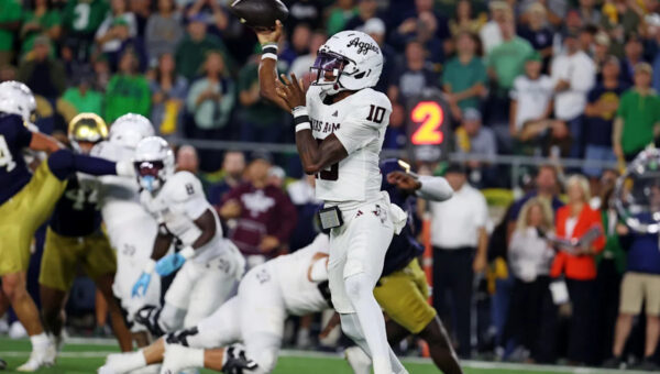 Mike Elko eyes 'winning plays' for Texas A&M in 2026