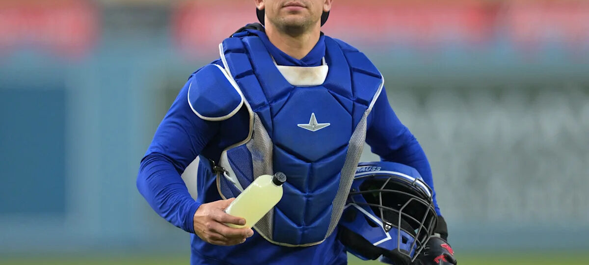 Dodgers re-acquire two catchers at trade deadline after Dalton Rushing injury
