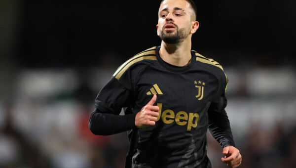 Lazio Dealt Zhegrova Blow as Cancellieri Turns Down Serie A Club