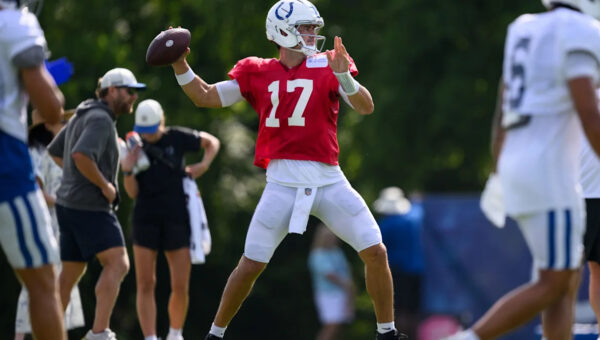 Colts teammates say Daniel Jones looks like he never got hurt