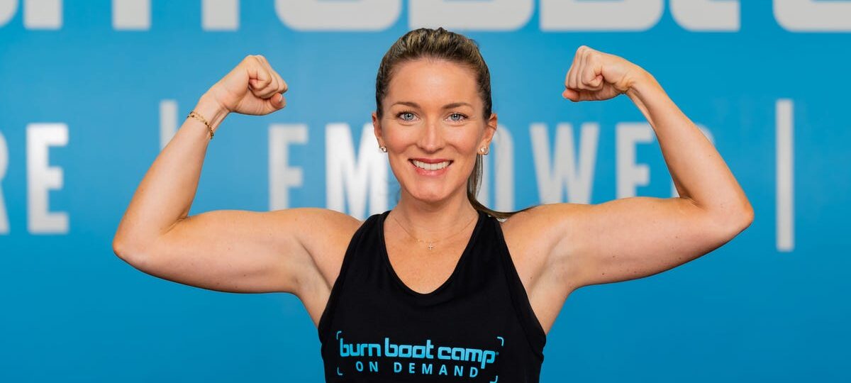 A 38-year-old fitness founder shares 2 habits she uses to build muscle