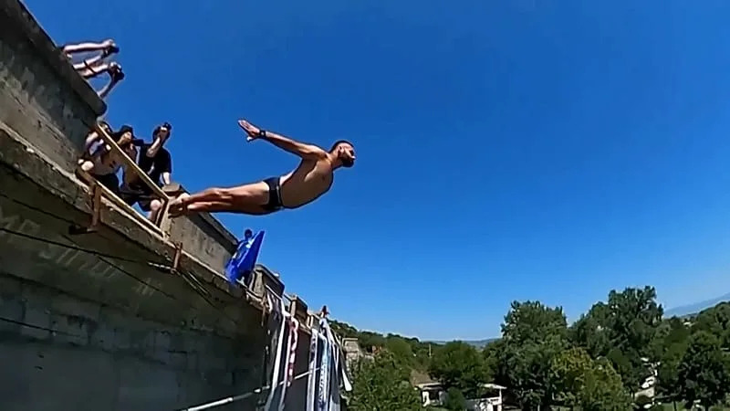 Annual bridge diving competition returns to Kosovo