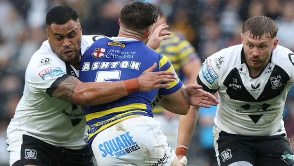 Warrington retain top-two hopes with win at Hull FC