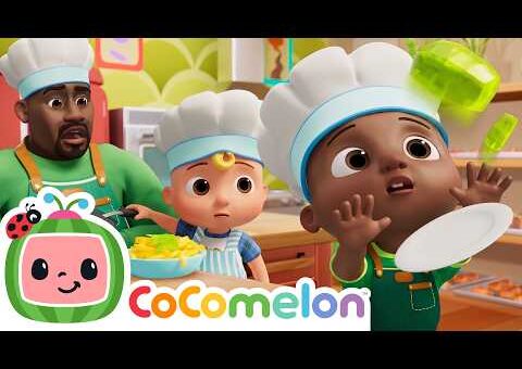 Green Jelly on a Plate | Wibble Wobble Silly Lunch Time | CoComelon Nursery Rhymes & Kids Songs