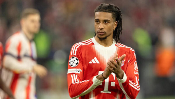 Bayern Munich is waiting until the end of season to extend Michael Olise