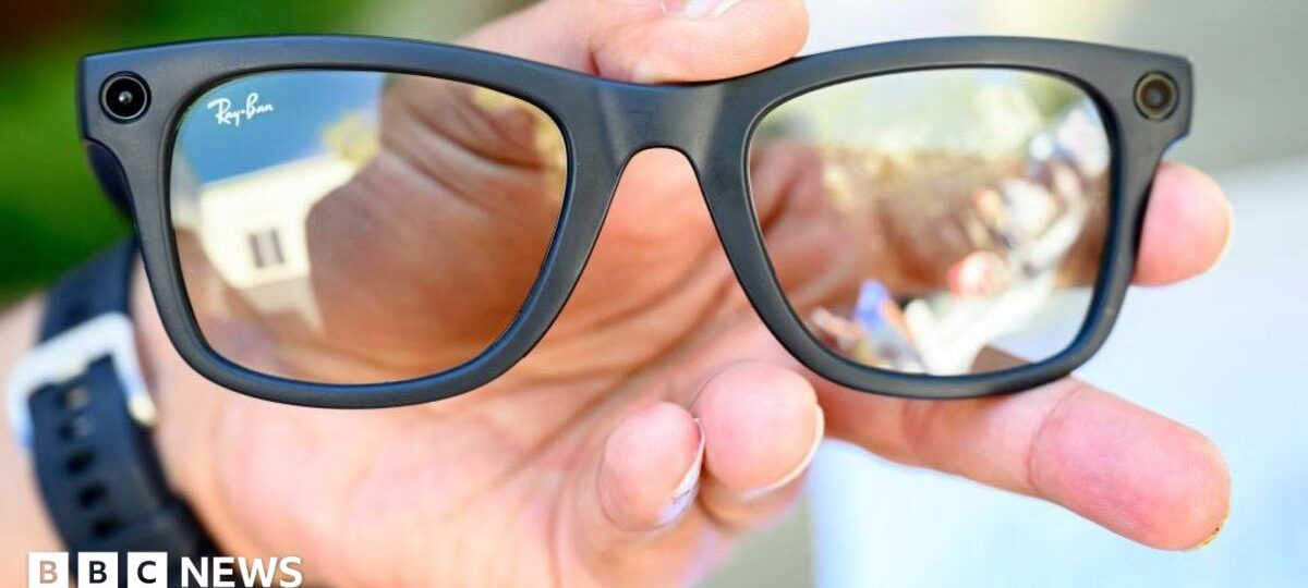 The Meta glasses revolution - is it okay to film people in public?