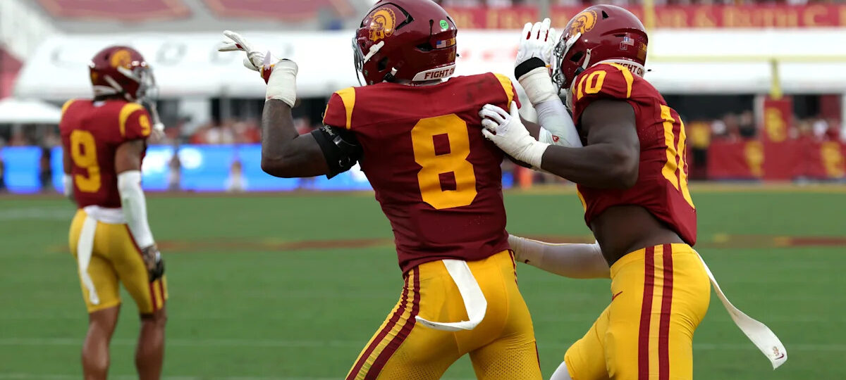 Lincoln Riley explains decision to suspend USC's Desman Stephens II