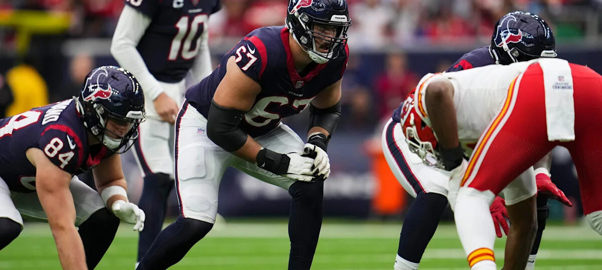 Steelers try out former Texans offensive lineman
