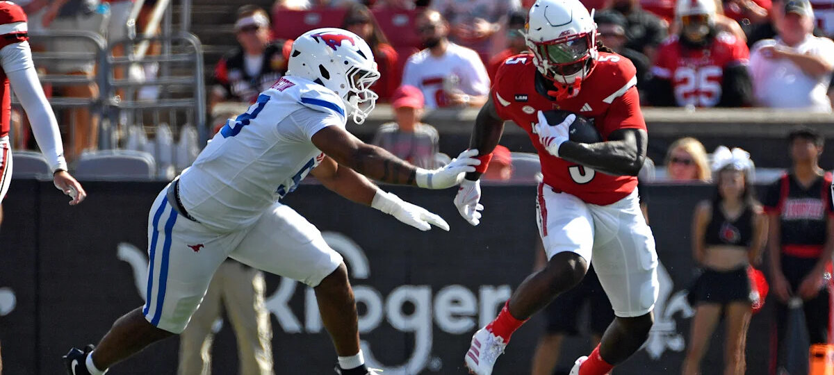 No. 23 Louisville eventually runs away from No. 16 SMU in thrilling ACC tilt that featured 7 lead changes