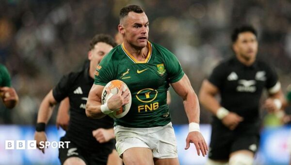 South Africa finish strongly to take 2-1 series lead against All Blacks