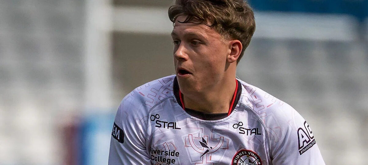 Bradford sign Widnes full-back Connell