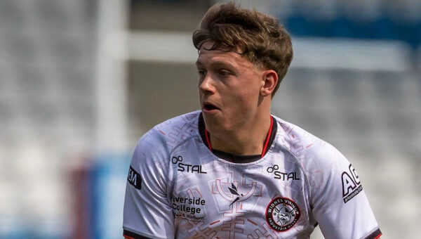 Bradford sign Widnes full-back Connell