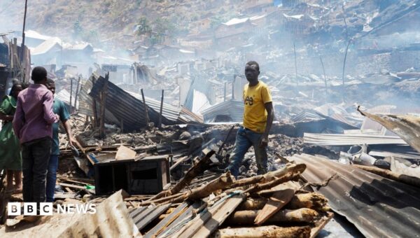 More than 20 children feared dead in DR Congo school fire