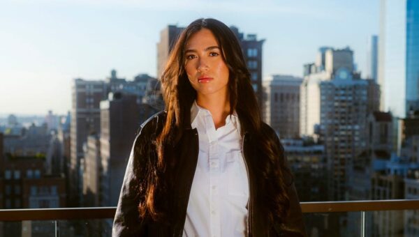 Noa Argamani is venturing out