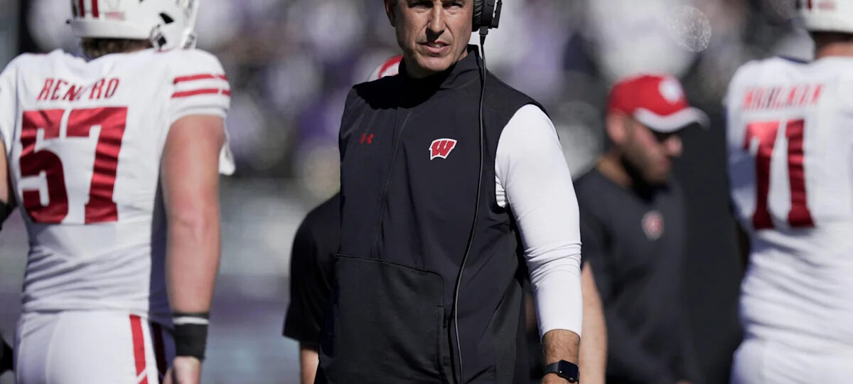 2 true freshmen ‘will have definite roles’ in Week 1
