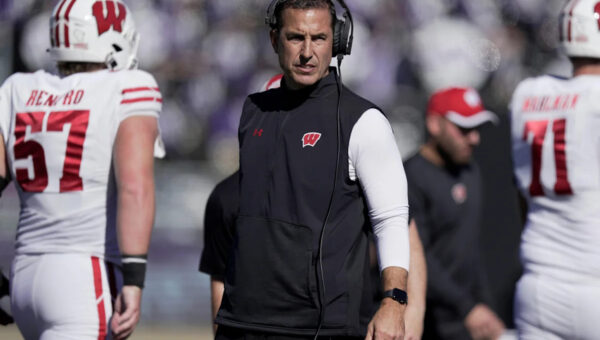 2 true freshmen ‘will have definite roles’ in Week 1