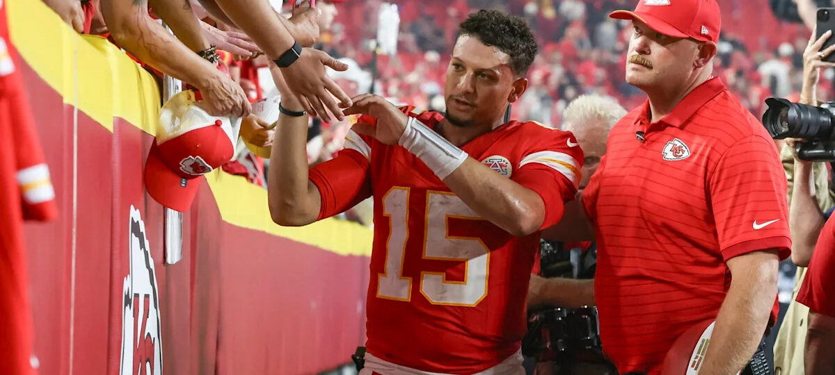 ‘MVP race, we are here’ – Patrick Mahomes leaves fans amazed with performance in win over Colts