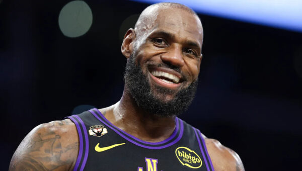 LeBron James on 76ers’ debut: ‘You guys know who I am, right?’ Sixers excited to add NBA great